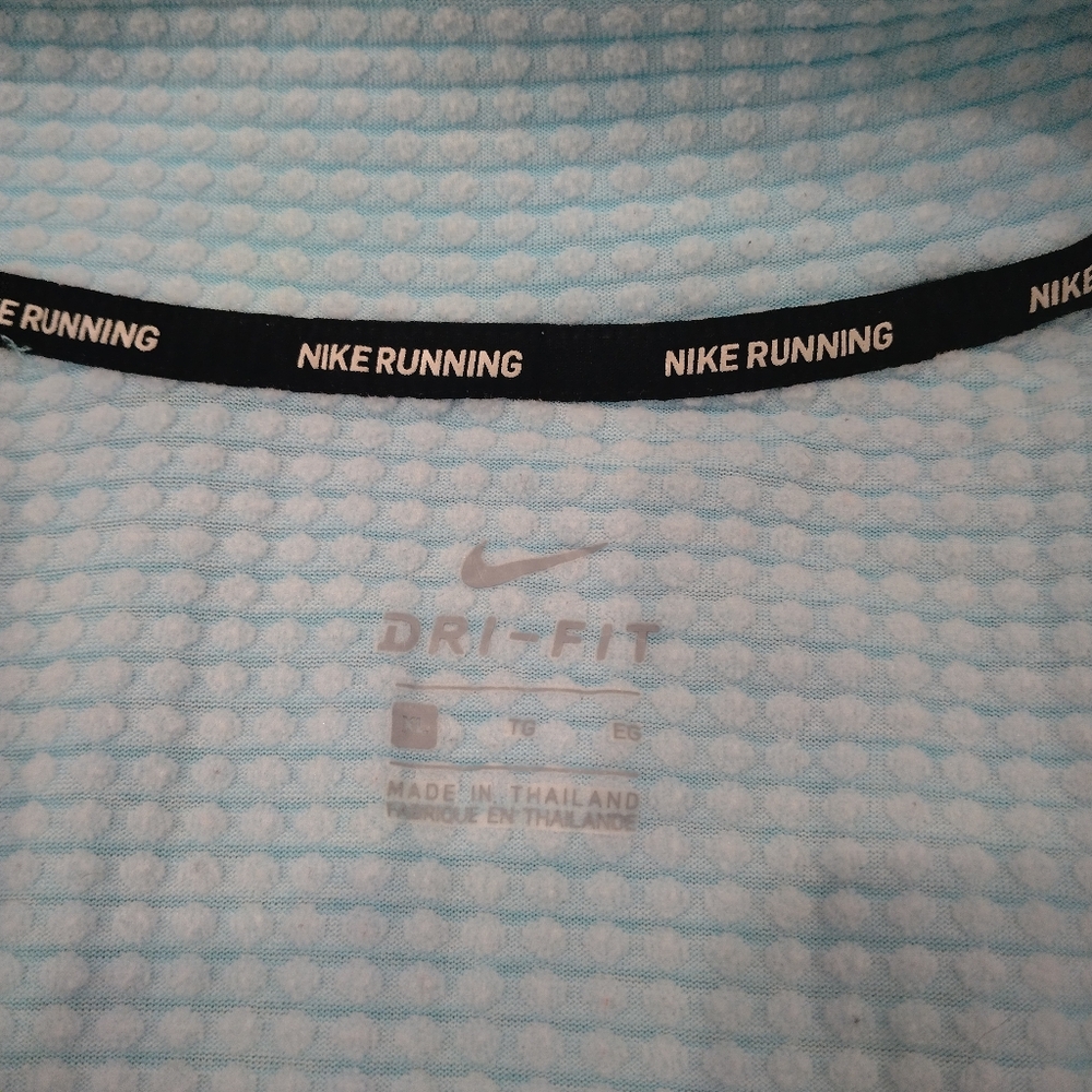 Nike Women's Element Long Sleeve 1/2 Zip Pullover Dry-Fit Running Top - Picture 6 of 14